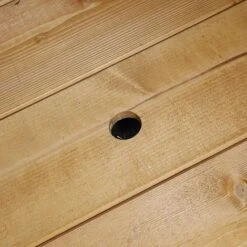 Waltons 8' X 4' Dog Run And Kennel -Plants Sales Store SI 010 001 0002 300dpi 2