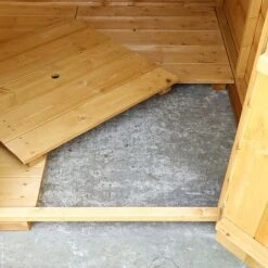 Waltons 8' X 4' Dog Run And Kennel -Plants Sales Store SI 010 001 0002 300dpi 3